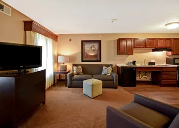 GrandStay Hotel & Suites hotel thumbnail 6