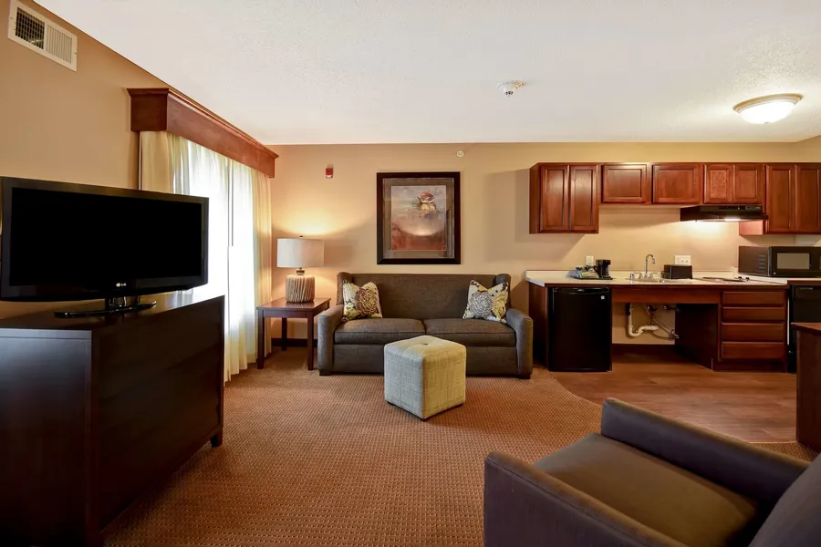 GrandStay Hotel & Suites hotel detail image 6