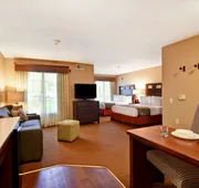 GrandStay Hotel & Suites hotel detail image 7