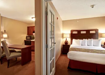 GrandStay Hotel & Suites hotel thumbnail 8