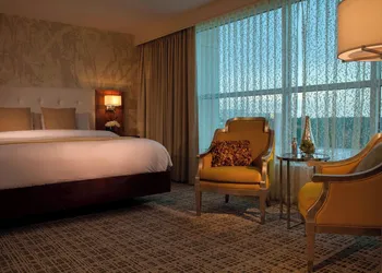 Renaissance Baton Rouge Hotel hotel thumbnail 8