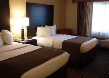 Quality Inn & Suites Morgantown - University Area hotel thumbnail 2