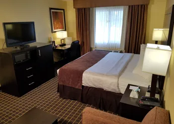 Quality Inn & Suites Morgantown - University Area hotel thumbnail 4