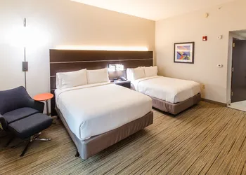 Holiday Inn Express Hotel & Suites Harriman by IHG hotel thumbnail 7