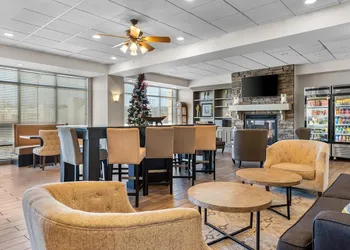 Hampton Inn Guntersville hotel thumbnail 6