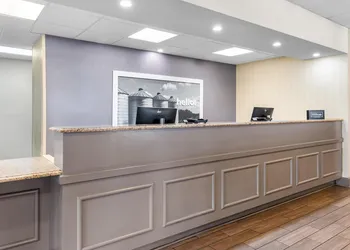 Hampton Inn Guntersville hotel thumbnail 7