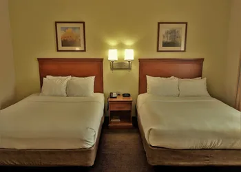 Candlewood Suites Macon by IHG hotel thumbnail 8