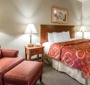 Quality Inn Parsons North hotel detail image 3
