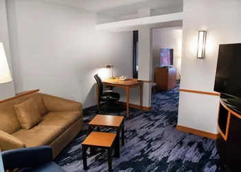 Fairfield Inn & Suites by Marriott Lewisburg hotel thumbnail 7