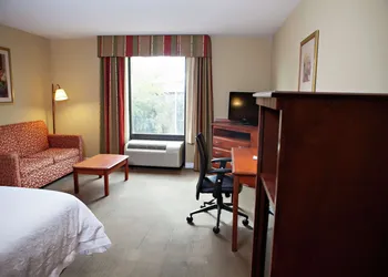 Hampton Inn Martin hotel thumbnail 4