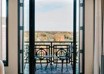 Saint John's Resort hotel thumbnail 6