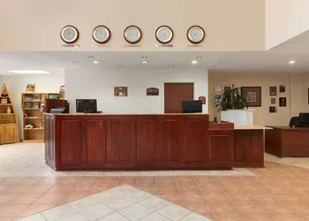 Days Inn & Conference Centre by Wyndham Oromocto hotel thumbnail 2