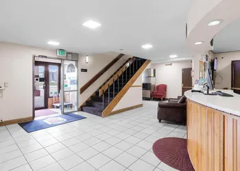 Super 8 by Wyndham Ogallala hotel thumbnail 3