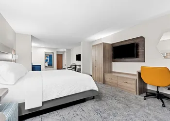 Holiday Inn Express Washington Court House by IHG hotel thumbnail 4