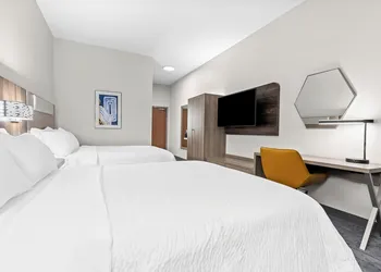 Holiday Inn Express Washington Court House by IHG hotel thumbnail 5