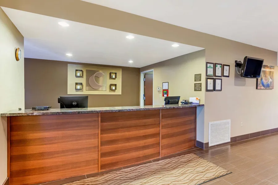 Comfort Inn & Suites Page at Lake Powell hotel detail image 2