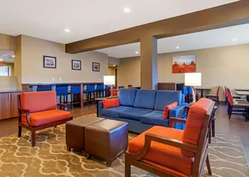 Comfort Inn & Suites Page at Lake Powell hotel thumbnail 3