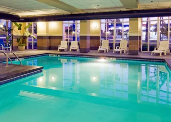 Holiday Inn Express & Suites Columbia-Fort Jackson by IHG hotel thumbnail 7