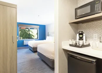 Holiday Inn Express Bellingham by IHG hotel thumbnail 5