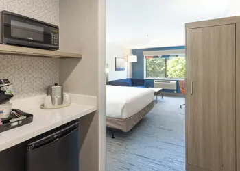 Holiday Inn Express Bellingham by IHG hotel thumbnail 7