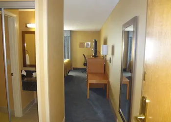 Spark by Hilton Plymouth hotel thumbnail 8