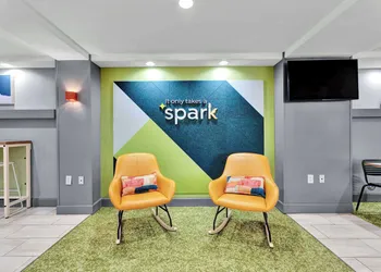 Spark by Hilton Plymouth hotel thumbnail 4