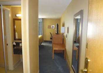 Spark by Hilton Plymouth hotel thumbnail 8