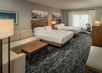 Delta Hotels by Marriott Huntington Mall hotel thumbnail 3