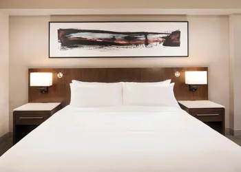 Delta Hotels by Marriott Minneapolis Northeast hotel thumbnail 5