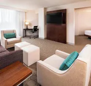 Delta Hotels by Marriott Minneapolis Northeast hotel detail image 7