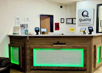 Quality Inn & Suites Eau Claire University Area hotel thumbnail 2