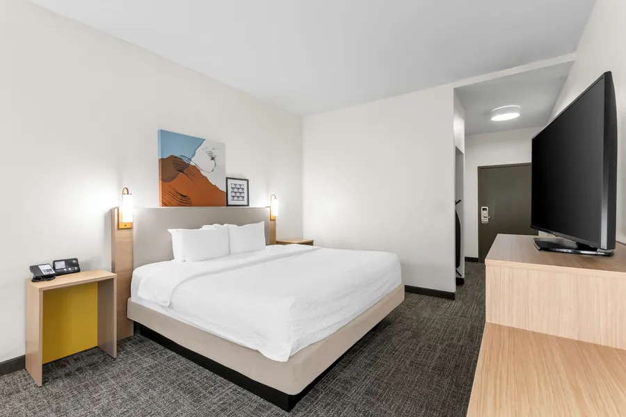 Spark by Hilton Bardstown hotel detail image 6