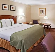 Days Inn by Wyndham Warren hotel detail image 7