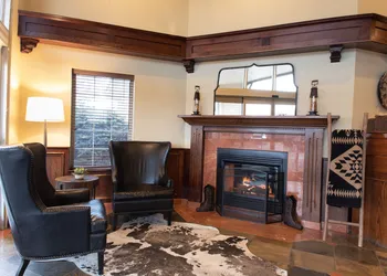 Oxford Suites Pendleton hotel thumbnail 5