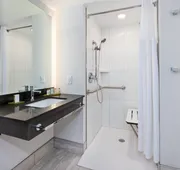 Hotel Indigo Rochester – Mayo Clinic Area by IHG hotel detail image 5