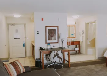 Hampton Inn & Suites Green River hotel thumbnail 2