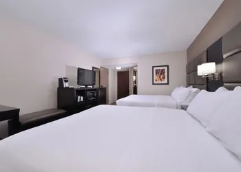 Holiday Inn Express Burlington by IHG hotel thumbnail 3