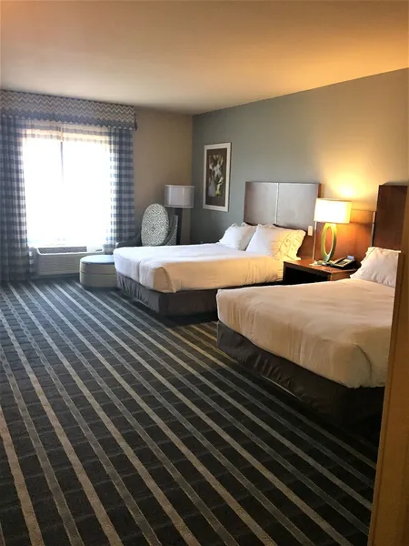 Holiday Inn Express & Suites Perry-National Fairground Area, an IHG Hotel hotel detail image 6
