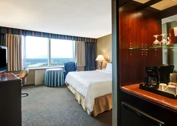 Chateau Lacombe Hotel hotel thumbnail 7