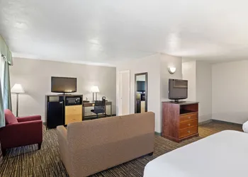 Best Western Petaluma Inn hotel thumbnail 6