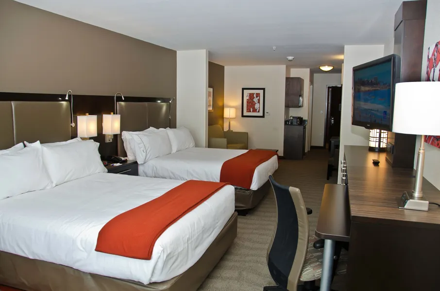 Holiday Inn Express & Suites Columbus - Easton Area by IHG hotel detail image 2