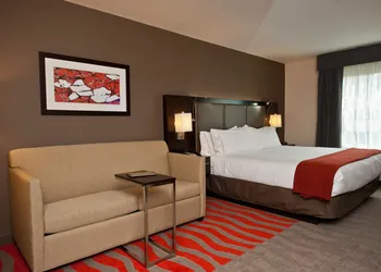 Holiday Inn Express & Suites Columbus - Easton Area by IHG hotel thumbnail 6