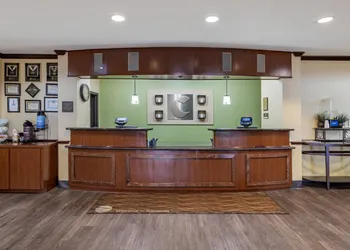 Comfort Inn & Suites Navasota hotel thumbnail 2