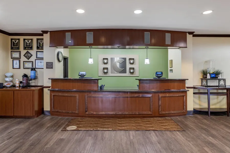 Comfort Inn & Suites Navasota hotel detail image 2