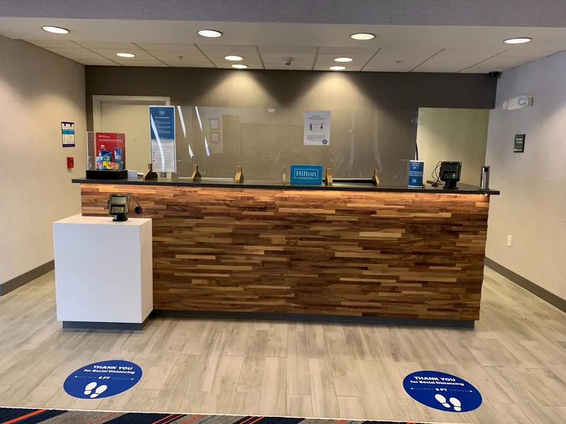 Hampton Inn & Suites Syracuse Dewitt hotel detail image 6