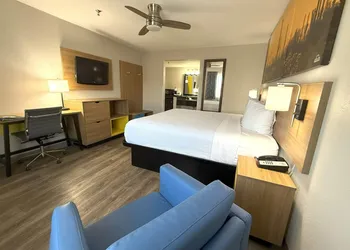 Days Inn by Wyndham Yuma hotel thumbnail 5