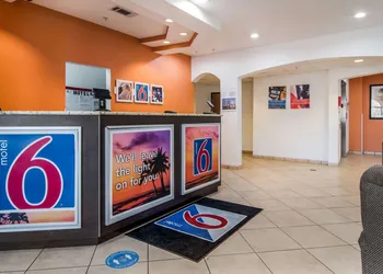 Motel 6 Canton, GA hotel thumbnail 2