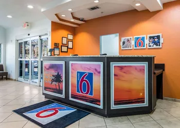 Motel 6 Canton, GA hotel thumbnail 4