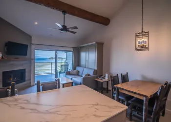 Tigh-Na-Mara Seaside Spa Resort hotel thumbnail 7