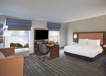 Hampton Inn & Suites Cleveland Mentor hotel thumbnail 8